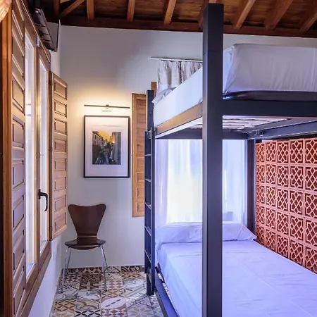 Vandrarhem Con Encanto La Luna En El Alba