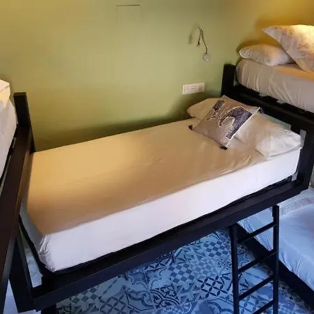 Vandrarhem Con Encanto La Luna En El Alba