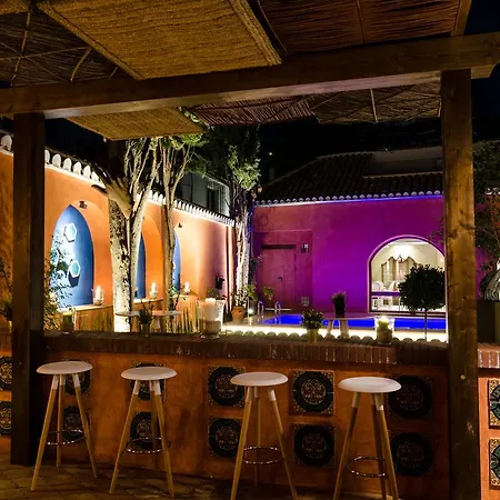 ゲストハウス Con Encanto La Luna En El Alba グラナダ