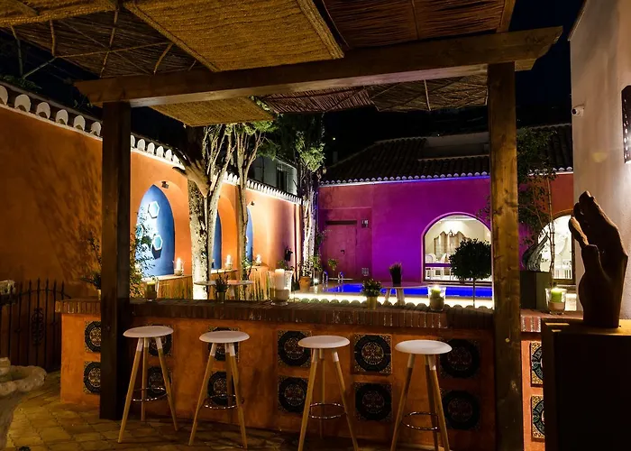 Hostal Con Encanto La Luna En El Alba Granada