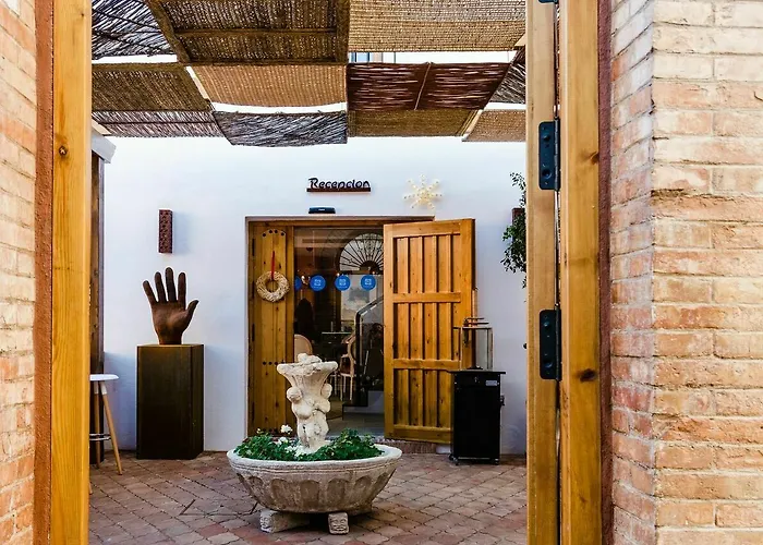Hostal Con Encanto La Luna En El Alba Granada